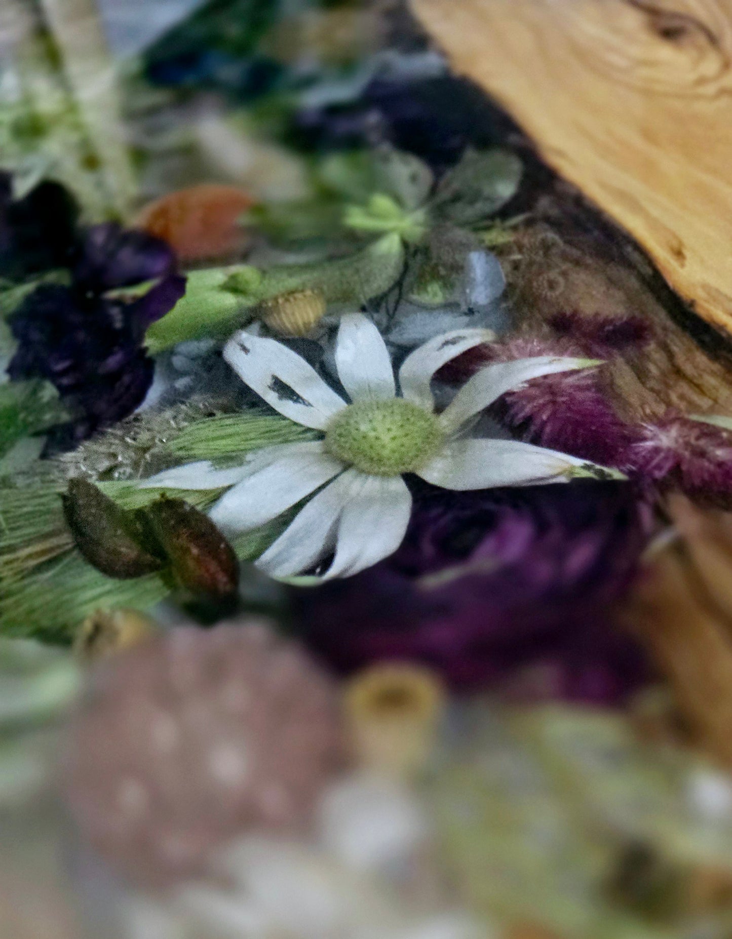 Flower Board with Olivewood